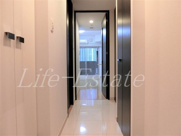 ISM谷町六丁目(玄関)