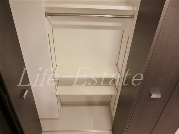 ISM谷町六丁目(収納)