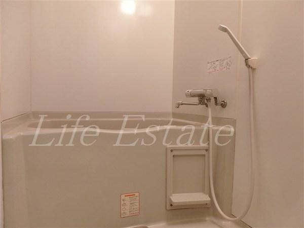 大阪市中央区南船場２丁目のマンション