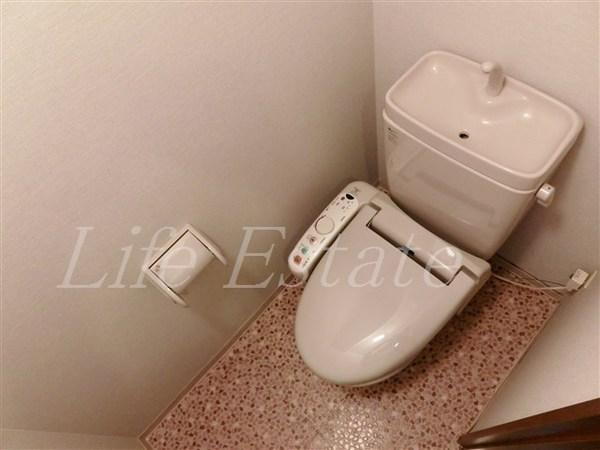 大阪市中央区南船場２丁目のマンション