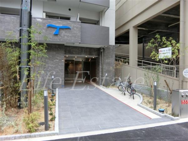 セレニテ本町東リアン(エントランス)