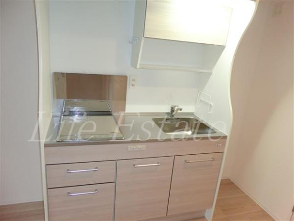 セレニテ本町東リアン(キッチン)