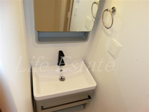 セレニテ本町東リアン(洗面台・洗面所)