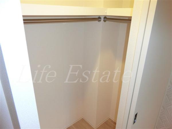 セレニテ本町東リアン(収納)