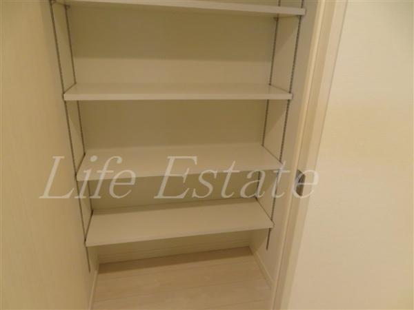 大阪市中央区南久宝寺町４丁目のマンション