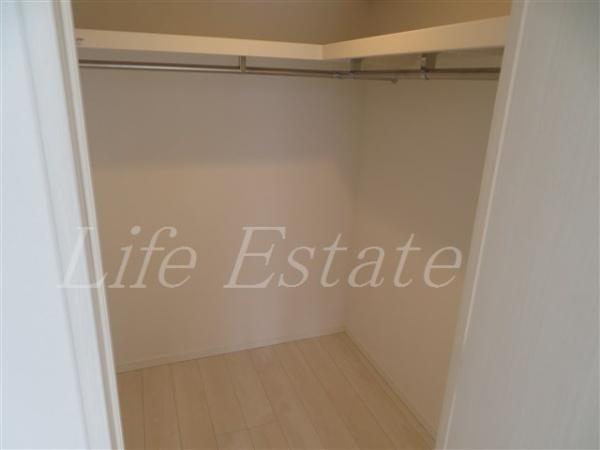 大阪市中央区南久宝寺町４丁目のマンション