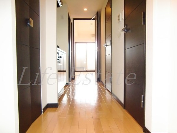 アスヴェル心斎橋東Ⅱ(玄関)