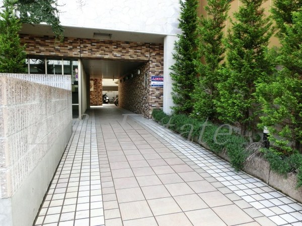 アスヴェル心斎橋東Ⅱ(エントランス)