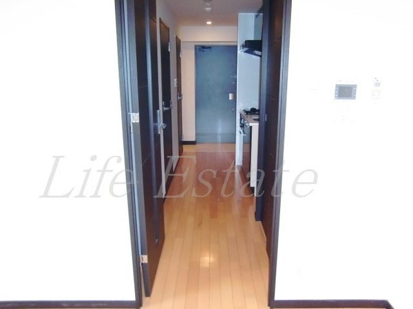 アスヴェル心斎橋東Ⅱ(玄関)