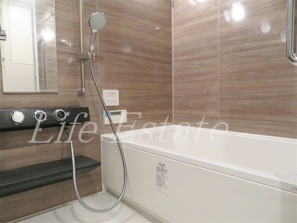 ローレルタワー御堂筋本町(バス)