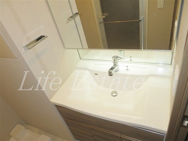 ローレルタワー御堂筋本町(洗面台・洗面所)