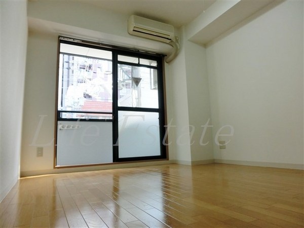 ブリストル神崎