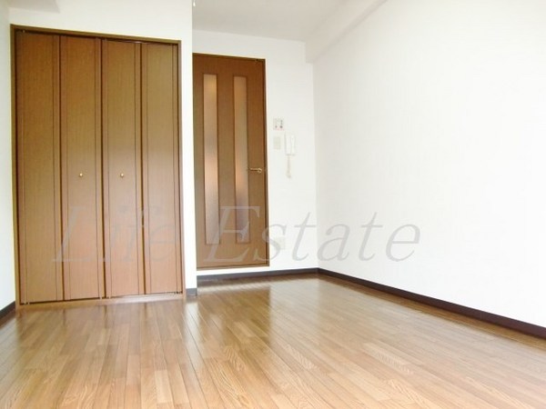 ハイツ・ドアーン(洋室)