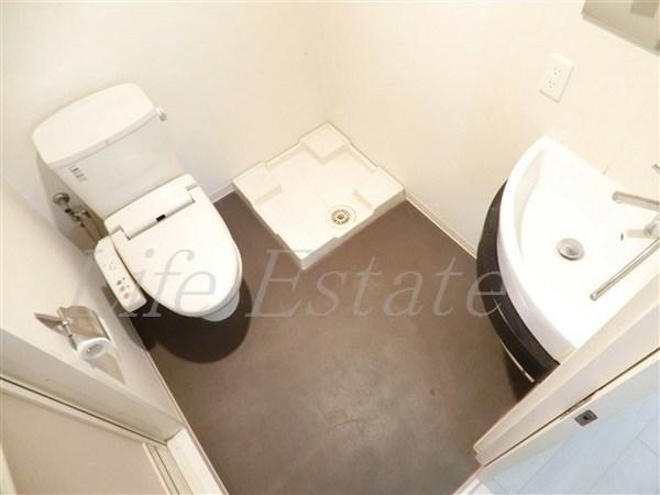 エステムコート難波EASTレオルガ