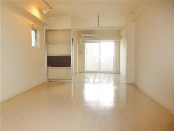 エステムコート難波EASTレオルガ