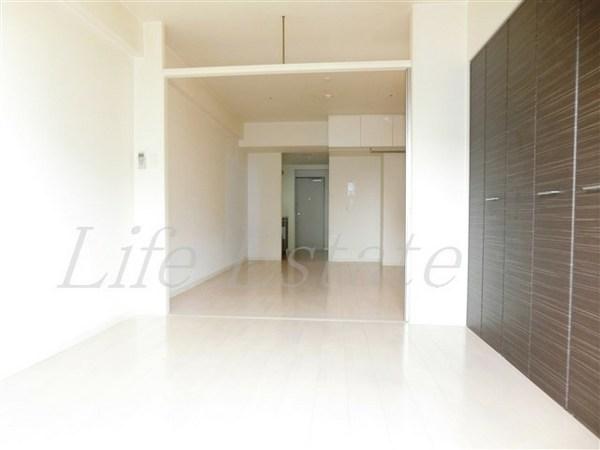 エステムコート難波EASTレオルガ