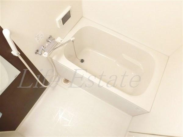 エステムコート難波EASTレオルガ