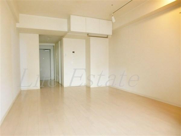 エステムコート難波EASTレオルガ