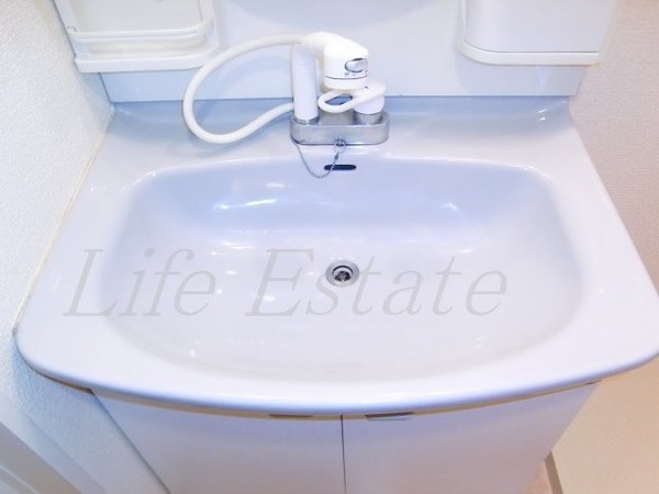 ウィステリア谷町