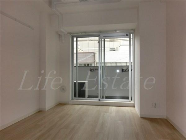 プレサンス北浜パレス