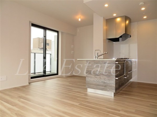 ローレルタワー御堂筋本町(リビング)