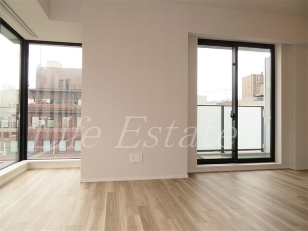 ローレルタワー御堂筋本町(リビング)