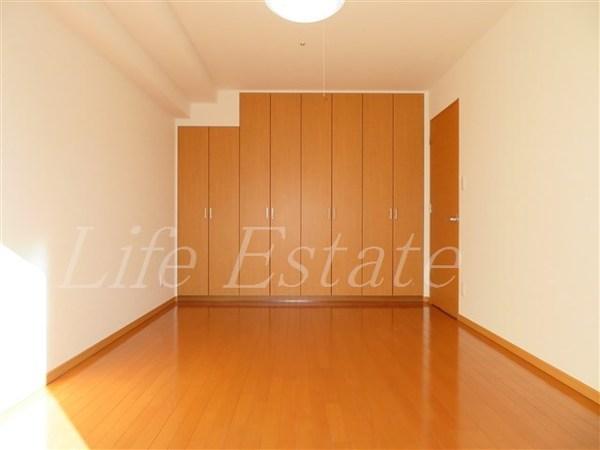 リーガル北心斎橋Ⅱ(寝室)