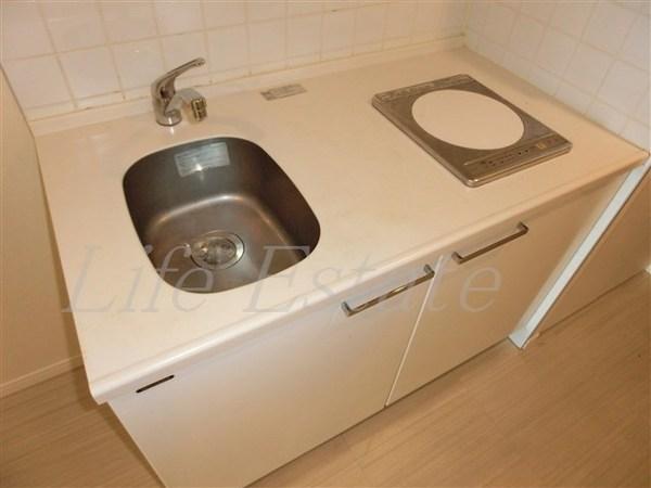 レオンコンフォート谷町六丁目(キッチン)