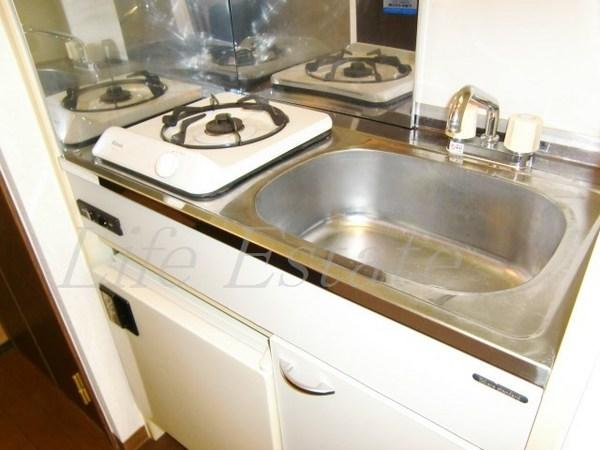 クラウンハイム夕陽丘(キッチン)