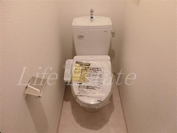 エステムコート谷町九丁目(トイレ)