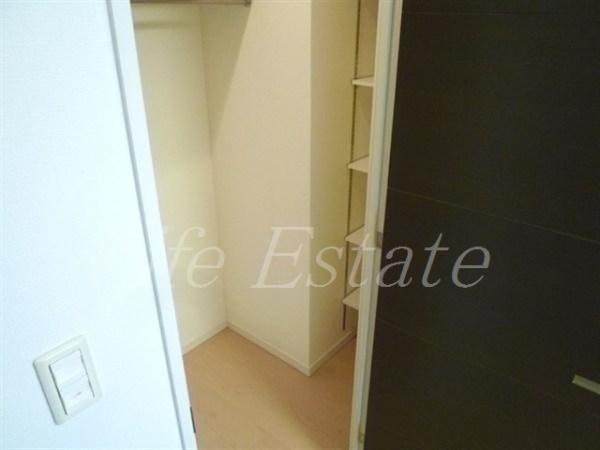 シティハウス大手前(収納)