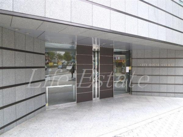 シティハウス大手前(エントランス)