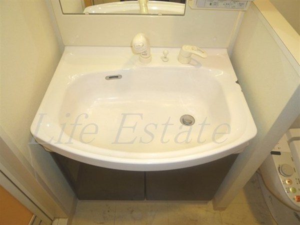 クラウンハイム北心斎橋フラワーコート