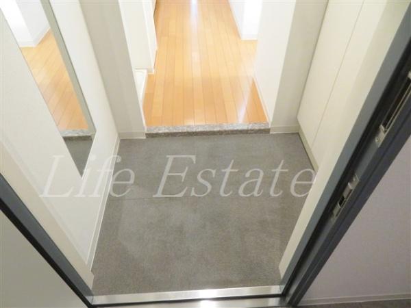 アーバンエース東心斎橋パル(玄関)