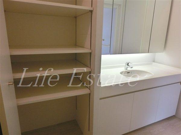 アーバネックス淀屋橋(収納)