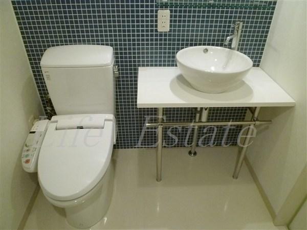 ルクレ堺筋本町レジデンス(洗面台・洗面所)