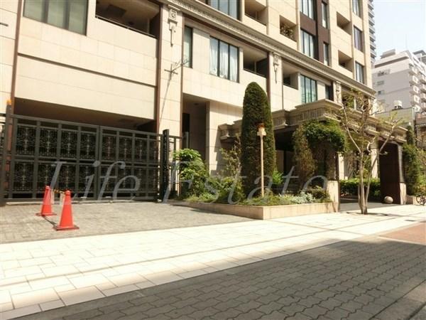 アルグラッドザ・タワー心斎橋(エントランス)