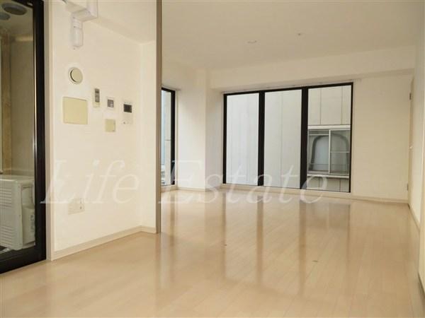 アルグラッドザ・タワー心斎橋(洋室)