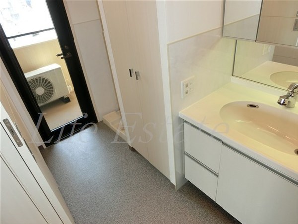 アルグラッドザ・タワー心斎橋(洗面台・洗面所)