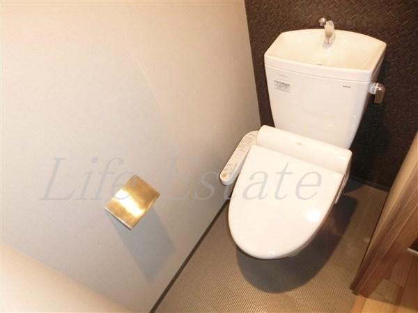 W-STYLE大阪谷町(トイレ)