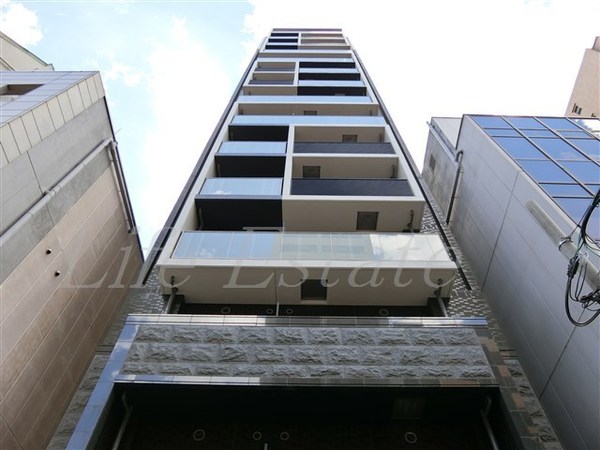 プレサンス心斎橋ニスト