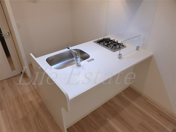 プレサンス心斎橋ニスト