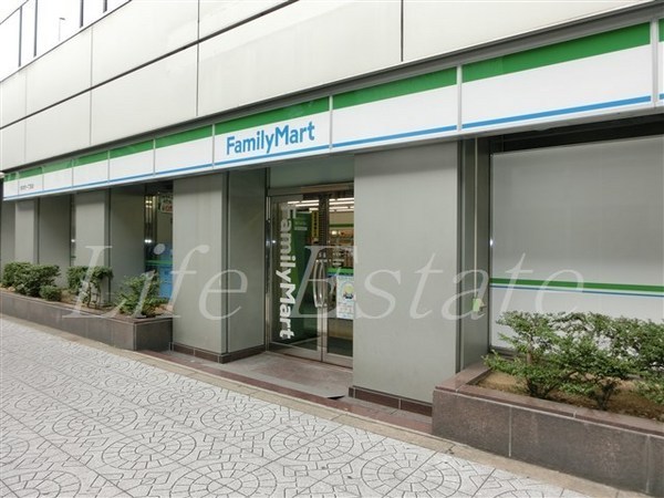 プレサンス松屋町駅前(ファミリーマート南船場一丁目店)
