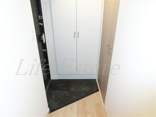 プレサンス松屋町駅前