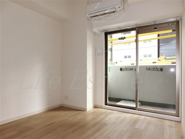 プレサンス松屋町駅前