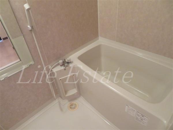 大阪市中央区備後町１丁目のマンション