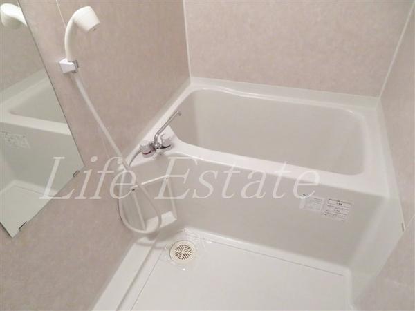 大阪市中央区備後町１丁目のマンション