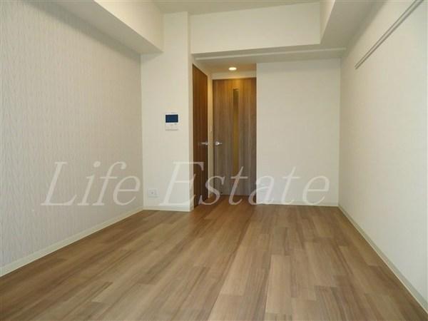 プレサンス心斎橋ソレイユ