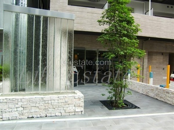 SERENiTE本町エコート