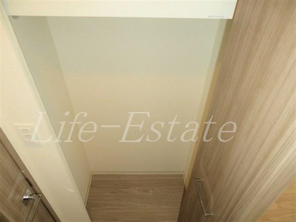 プレサンス谷町九丁目駅前